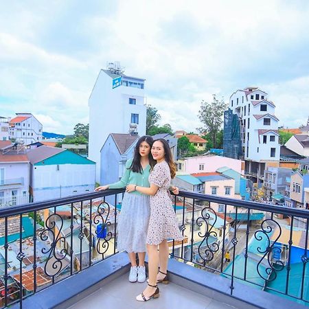 Hotel The Lush House Dalat Exterior foto